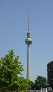 Berlin_Fernsehturm02_1_[1]